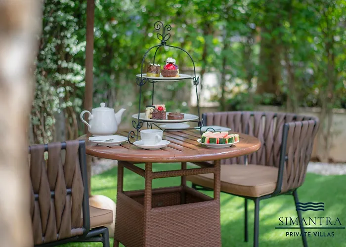 Simantra Private Villas ชะอำ